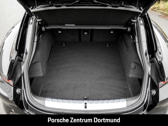 Porsche Taycan Sport Turismo LED-Matrix Abstandstempomat