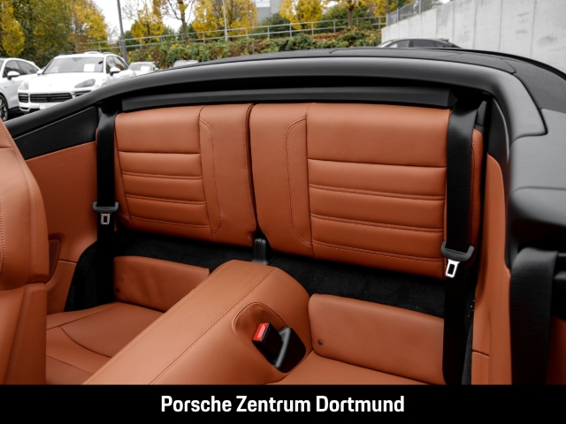 Porsche 992 911 Carrera Cabrio Sportabgas InnoDrive LED
