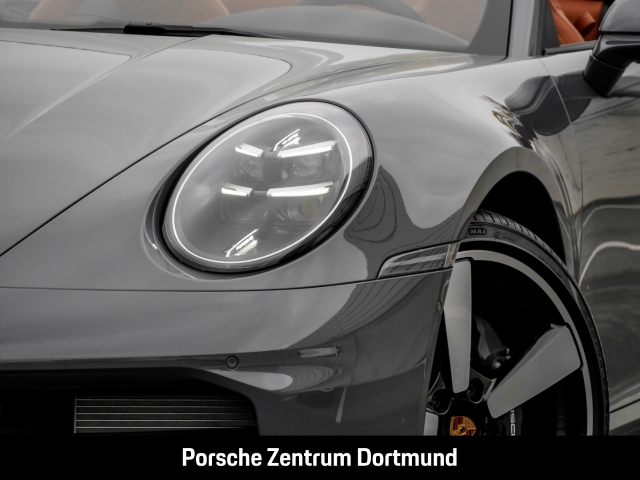 Porsche 992 911 Carrera Cabrio Sportabgas InnoDrive LED