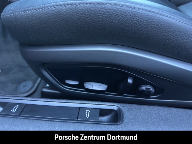 Porsche 992 911 Carrera S LED-Matrix Abstandstempomat