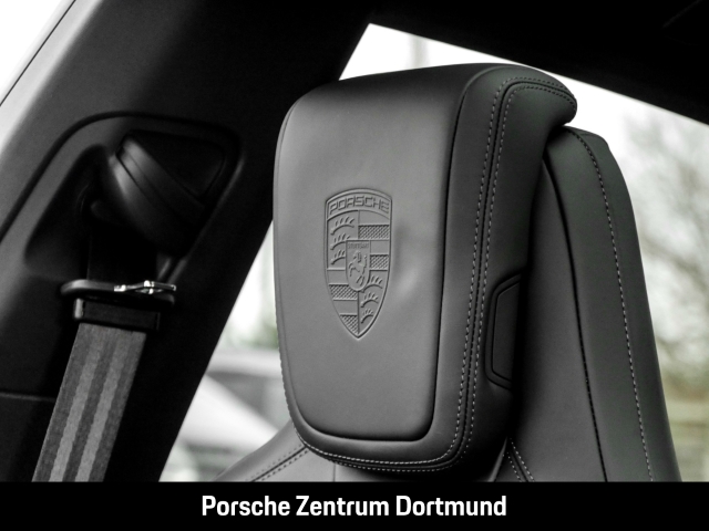 Porsche Macan BOSE Abstandstempomat Rückfahrkamera LED