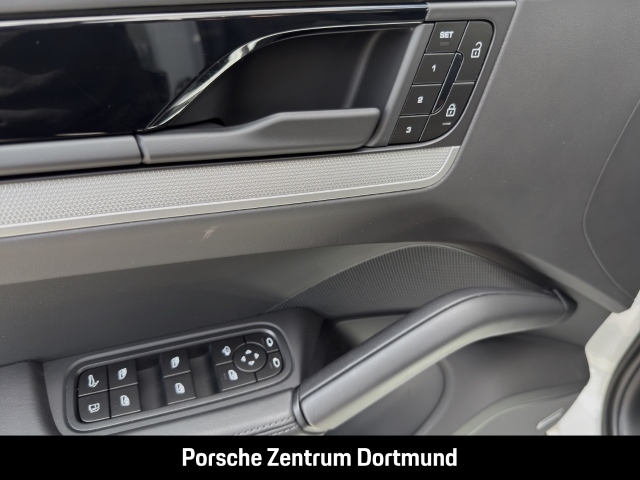 Porsche Cayenne E-Hybrid Coupe Surround-View LED-Matrix