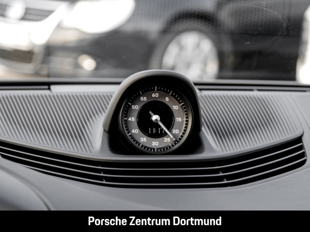 Porsche Taycan 4 Cross Turismo InnoDrive Surround-View