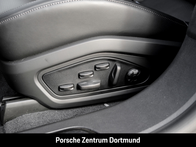 Porsche Taycan 4 Cross Turismo InnoDrive Surround-View