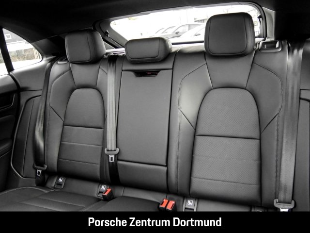 Porsche Macan 4S BOSE Panoramadach Surround View LED