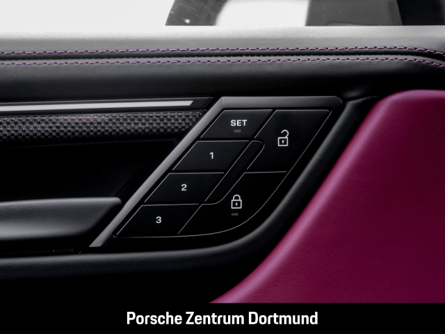 Porsche Macan 4 BOSE Surround-View Panorama Luftfederung