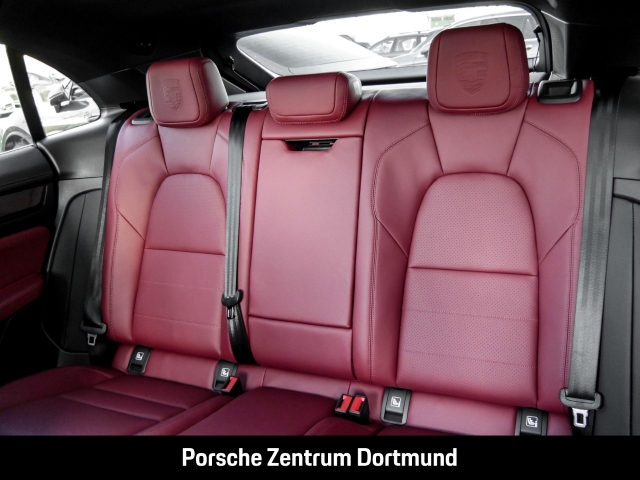 Porsche Macan 4 BOSE Surround-View Panorama Luftfederung