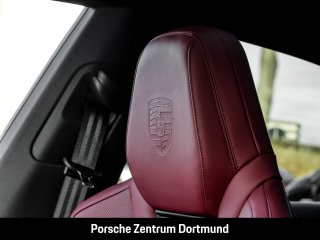 Porsche Macan 4 BOSE Surround-View Panorama Luftfederung