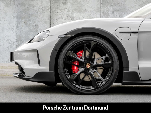 Porsche Taycan 4S Cross Turismo Head-Up Surround-View