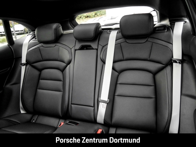 Porsche Taycan 4S Cross Turismo Head-Up Surround-View