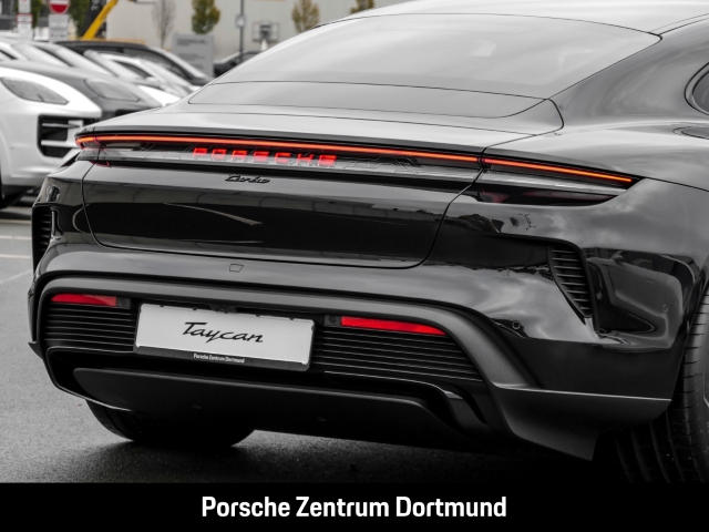 Porsche Taycan Turbo Surround-View LED-Matrix InnoDrive