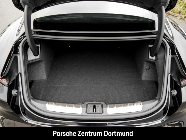 Porsche Taycan Turbo Surround-View LED-Matrix InnoDrive