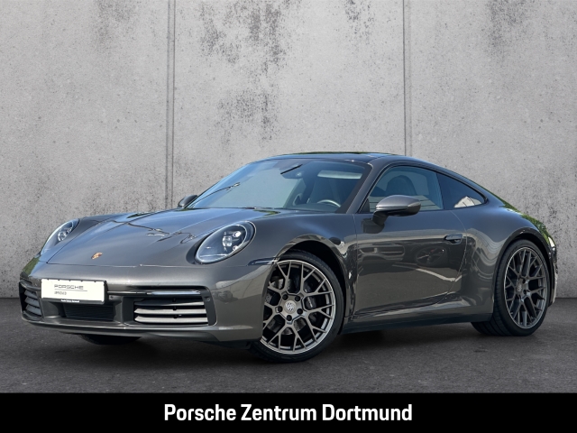 Porsche 992 911 Carrera 4 Sitzheizung Sportabgasanlage