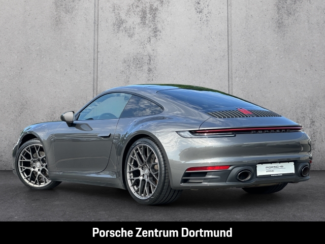 Porsche 992 911 Carrera 4 Sitzheizung Sportabgasanlage