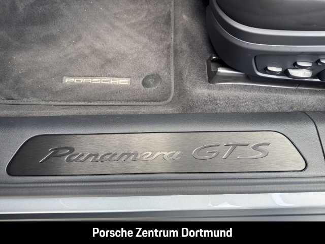 Porsche Panamera GTS Sport Turismo Panorama LED-Matrix