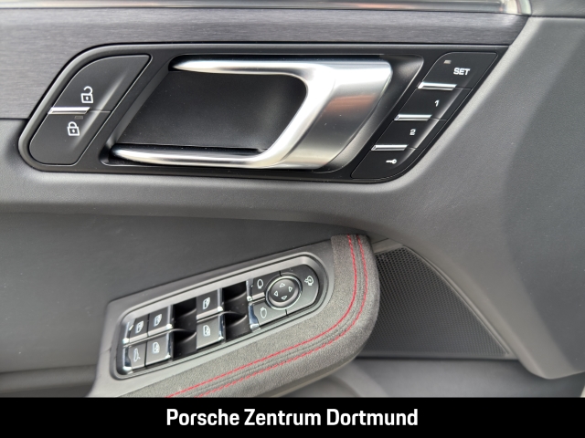 Porsche Macan GTS BOSE Sportabgas Panorama Luftfederung