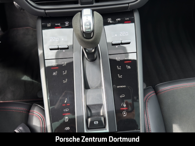 Porsche Macan GTS BOSE Sportabgas Panorama Luftfederung
