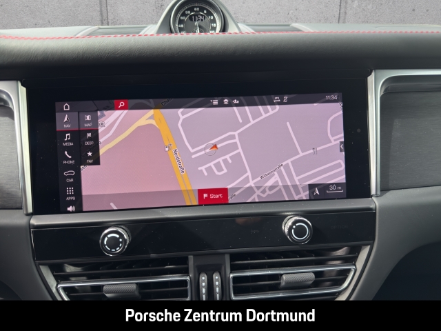 Porsche Macan GTS BOSE Sportabgas Panorama Luftfederung