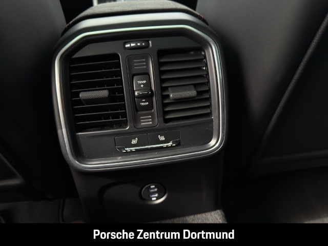 Porsche Macan GTS BOSE Sportabgas Panorama Luftfederung