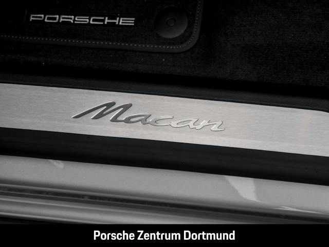 Porsche Macan Surround-View Abstandstempomat Panoramadach