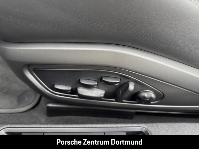 Porsche 992 911 Targa 4 GTS BOSE Sportabgas LED-Matrix