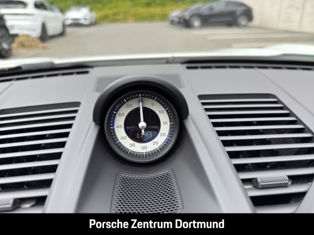Porsche 992 911 Targa 4 GTS BOSE Sportabgas LED-Matrix