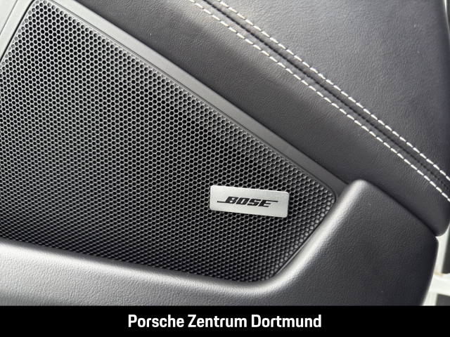 Porsche 992 911 Targa 4 GTS BOSE Sportabgas LED-Matrix