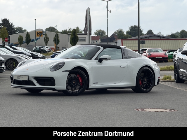 Porsche 992 911 Targa 4 GTS BOSE Sportabgas LED-Matrix