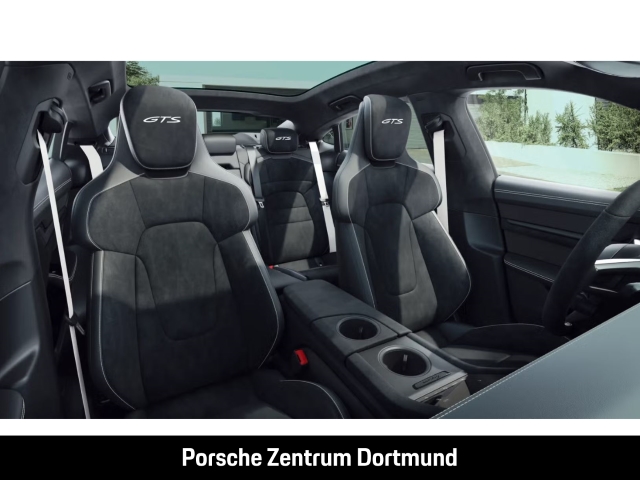 Porsche Taycan GTS Sport Chrono Panorama Surround-View