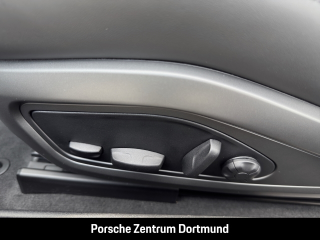 Porsche 992 911 Carrera 4S Cabriolet BOSE Sportabgas LED