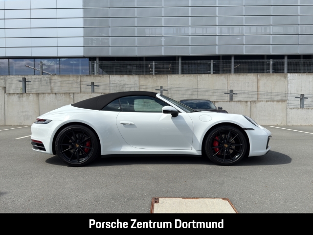 Porsche 992 911 Carrera 4S Cabriolet BOSE Sportabgas LED