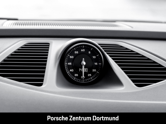 Porsche Macan Panoramadach Luftfederung InnoDrive LED