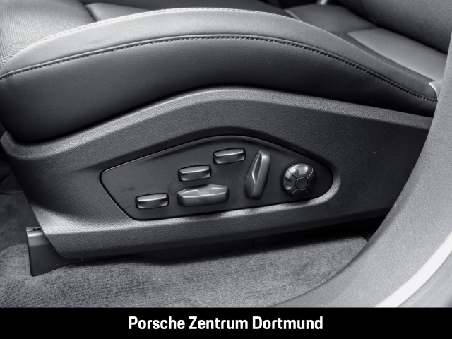 Porsche Macan Panoramadach Luftfederung InnoDrive LED