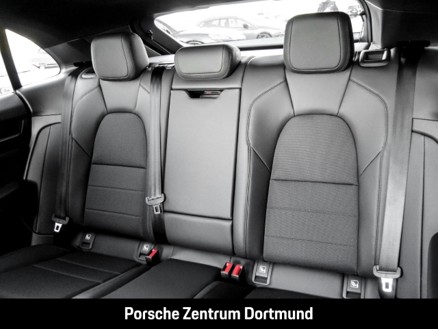 Porsche Macan Panoramadach Luftfederung InnoDrive LED