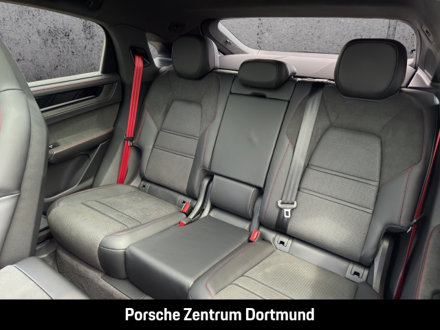 Porsche Cayenne GTS Coupe Burmester Panoramadach LED