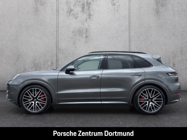 Porsche Cayenne S BOSE InnoDrive Panoramadach LED-Matrix