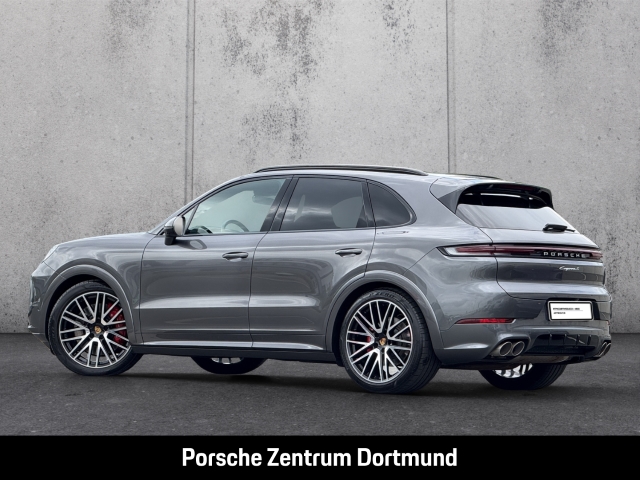 Porsche Cayenne S BOSE InnoDrive Panoramadach LED-Matrix