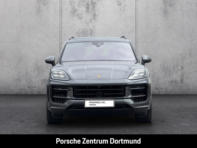 Porsche Cayenne S BOSE InnoDrive Panoramadach LED-Matrix