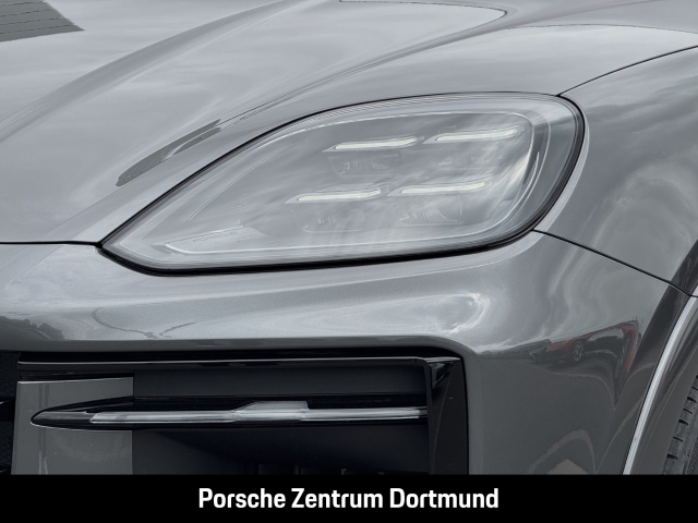 Porsche Cayenne S BOSE InnoDrive Panoramadach LED-Matrix