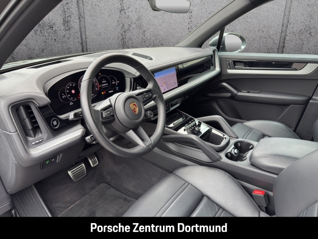 Porsche Cayenne S BOSE InnoDrive Panoramadach LED-Matrix