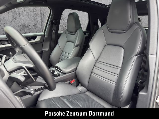 Porsche Cayenne S BOSE InnoDrive Panoramadach LED-Matrix