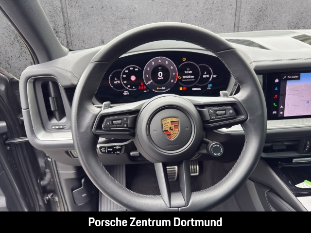 Porsche Cayenne S BOSE InnoDrive Panoramadach LED-Matrix