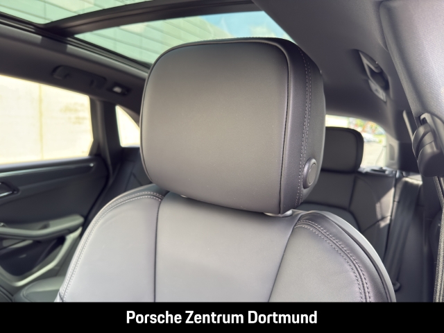 Porsche Macan Sportabgasanlage Panoramadach Luftfederung