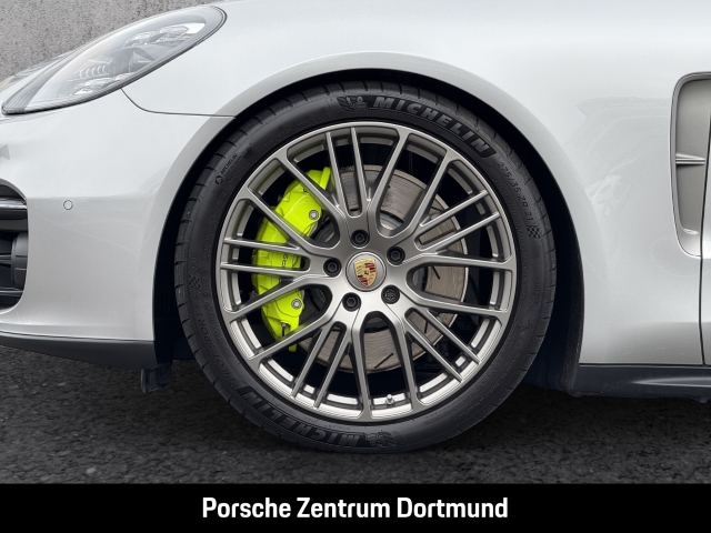 Porsche Panamera 4 E-Hybrid SportTurismo PlatinumEdition