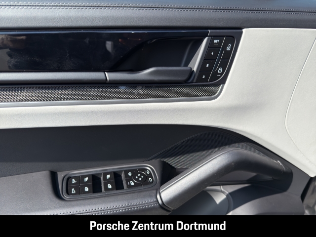 Porsche Cayenne BOSE Sportabgasanlage LED-Matrix