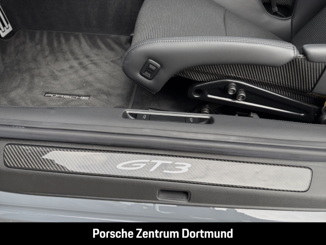 Porsche 992 911 GT3 mit Touring-Paket BOSE LED-Matrix