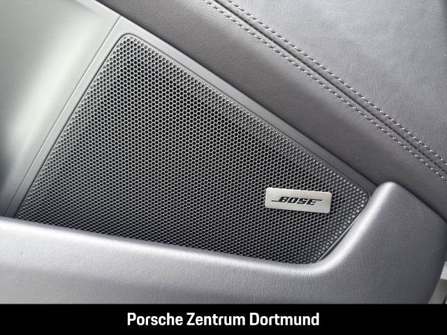 Porsche 992 911 GT3 mit Touring-Paket BOSE LED-Matrix