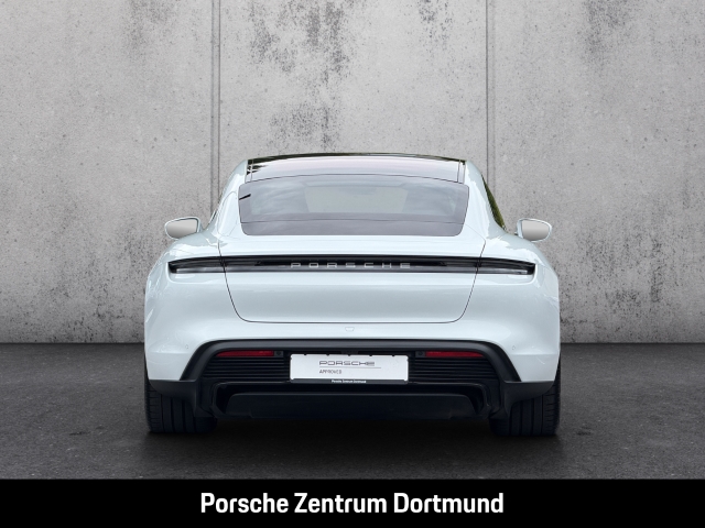Porsche Taycan Turbo S BOSE Luftfederung LED-Matrix