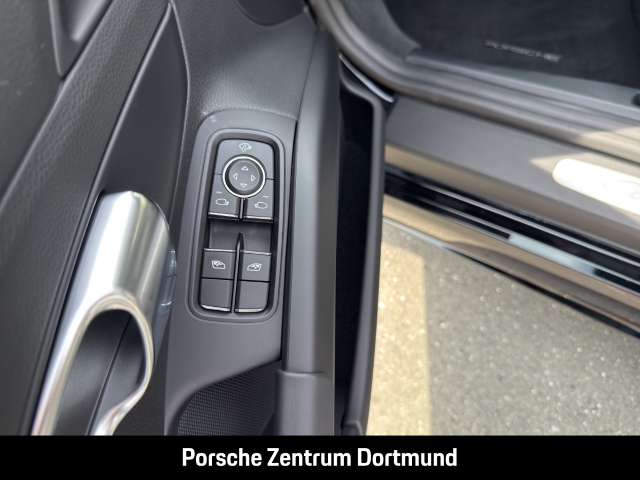 Porsche Cayman 718 Rückfahrkamera 20-Zoll Sportsitze LED