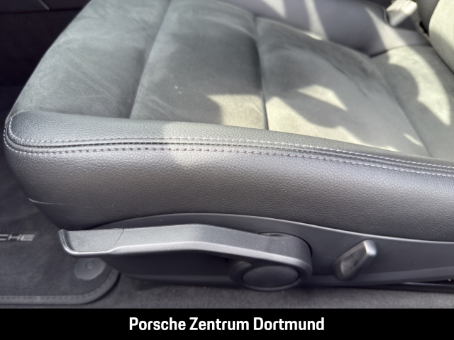 Porsche Cayman 718 Rückfahrkamera 20-Zoll Sportsitze LED